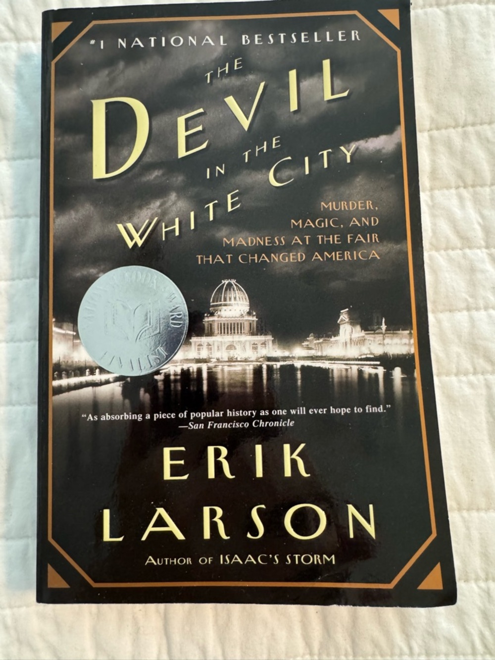 "The Devil in the White City" Paperback